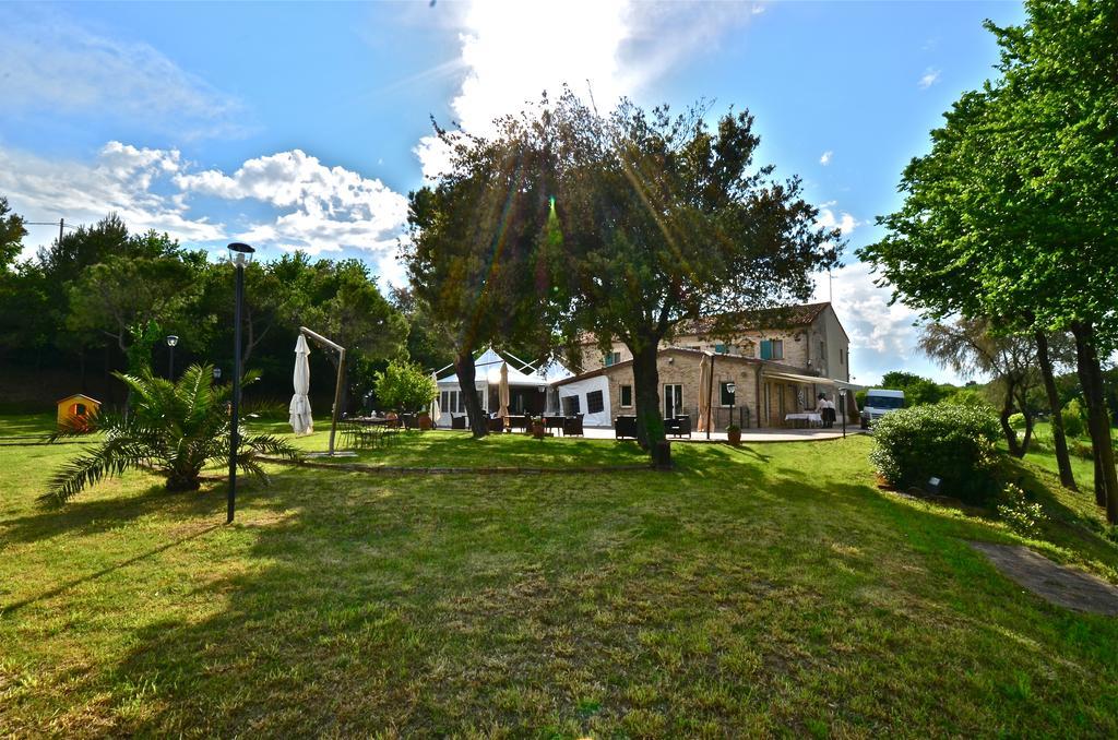 Willa Ristorante Country House Isolabelgatto Fano Zewnętrze zdjęcie