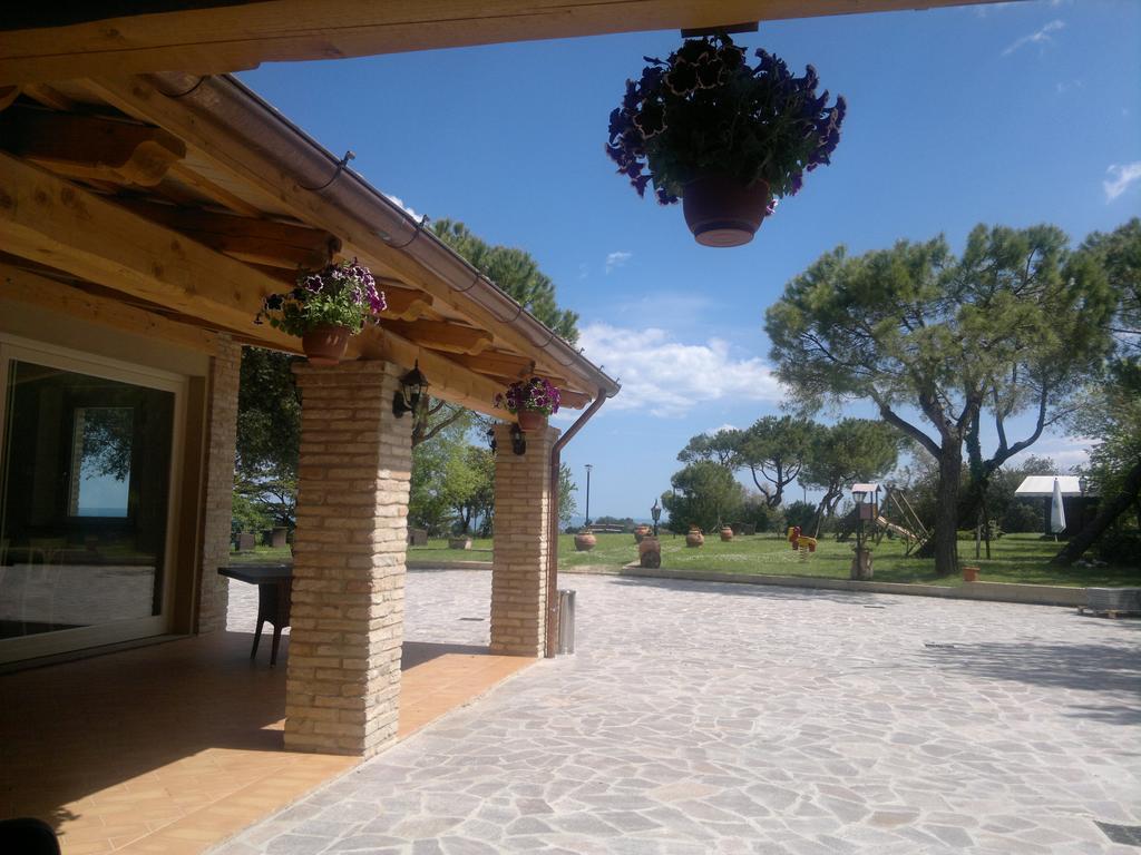 Willa Ristorante Country House Isolabelgatto Fano Zewnętrze zdjęcie