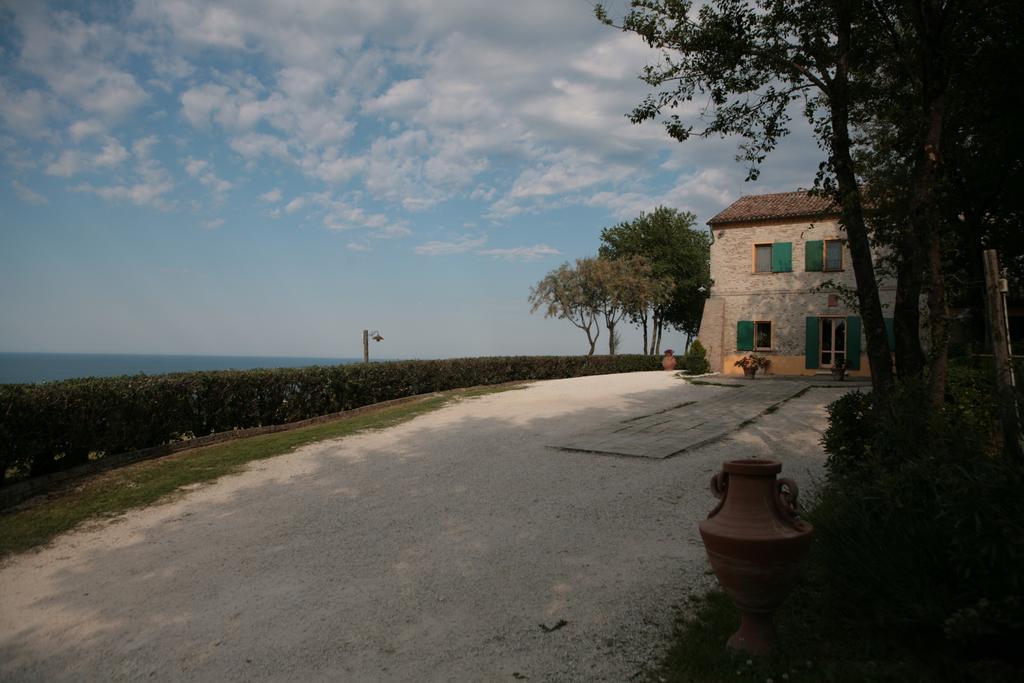 Willa Ristorante Country House Isolabelgatto Fano Zewnętrze zdjęcie