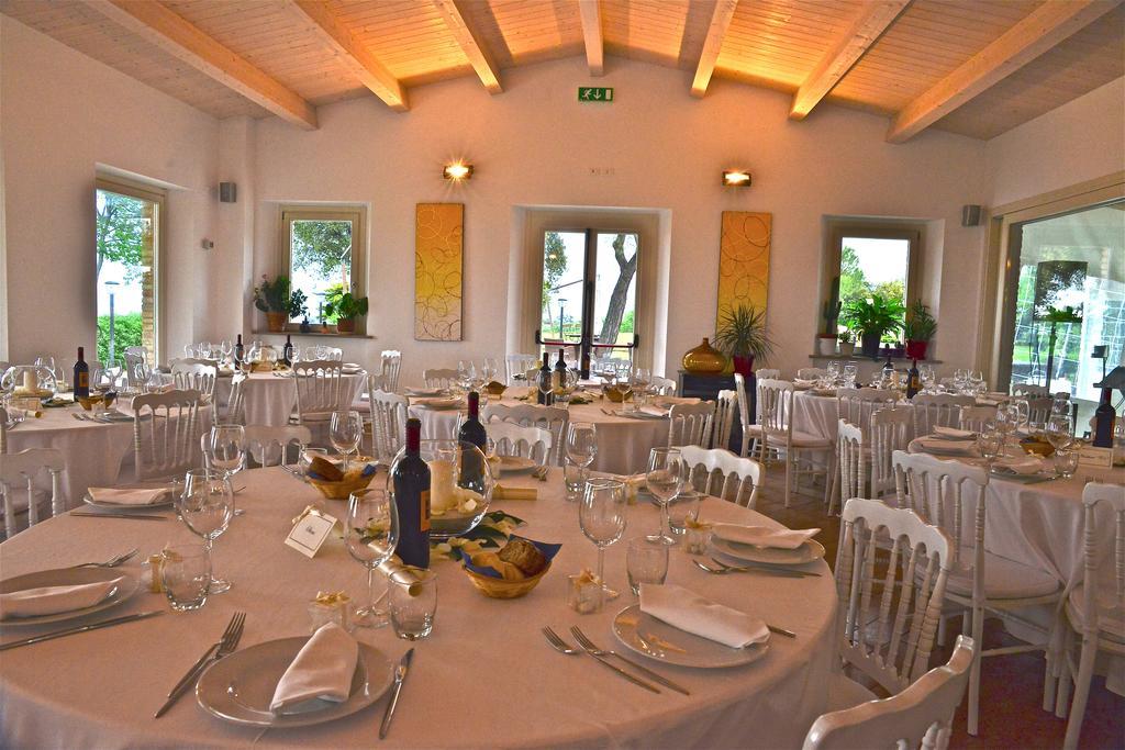 Willa Ristorante Country House Isolabelgatto Fano Zewnętrze zdjęcie
